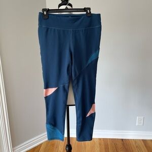 GAIAM size large athletic leggings